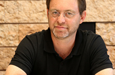 ד"ר יקיר פז